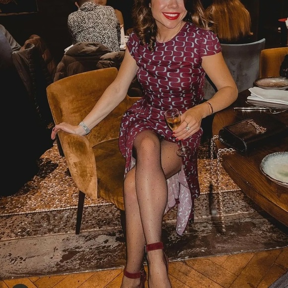 Reformation Dresses & Skirts - REFORMATION Gavin Midi Dress in Marooned